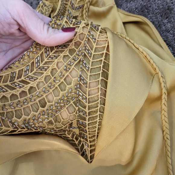 Elie Tahari silk blouse size xs EUC! beautiful mustard color - Picture 5 of 6
